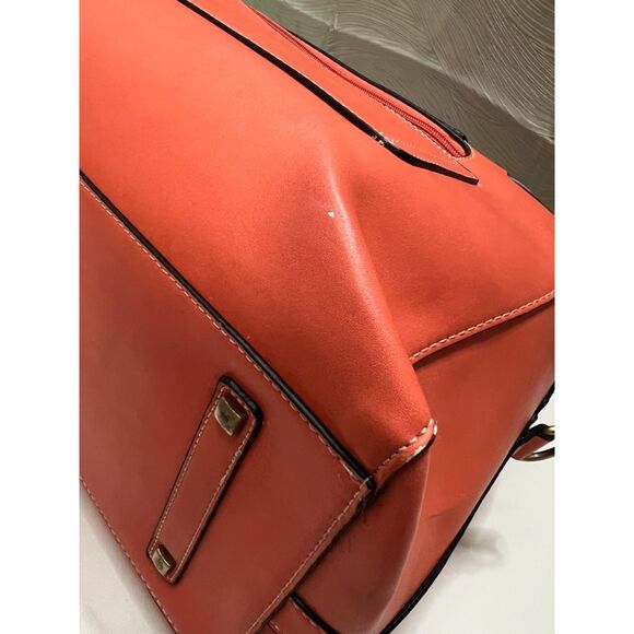 Simply Noelle All Tied Up weekender bag - Picture 15 of 16